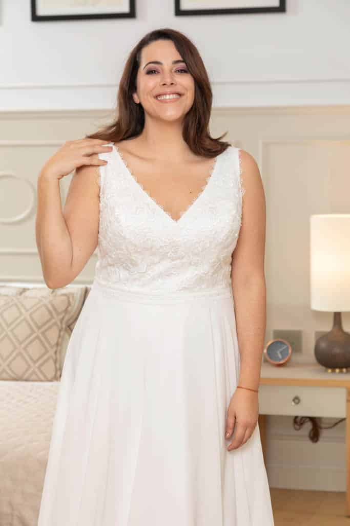 Robes de mariée Curvy 238-04