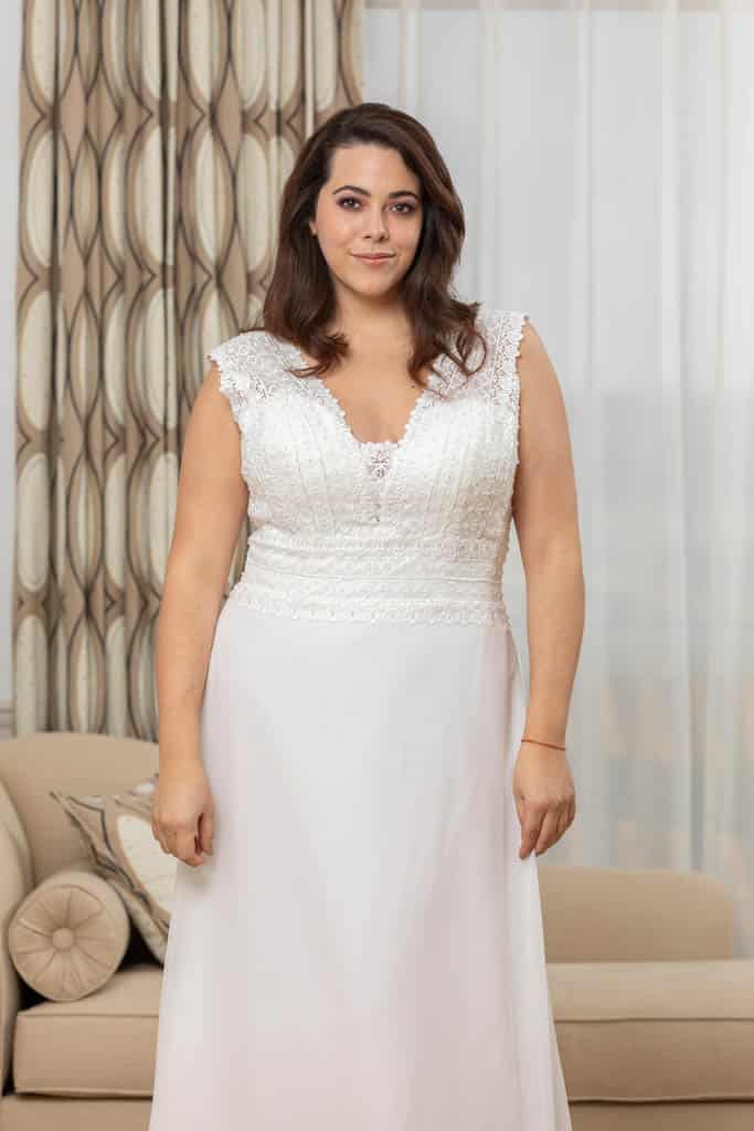 Robes de mariée Curvy 238-09