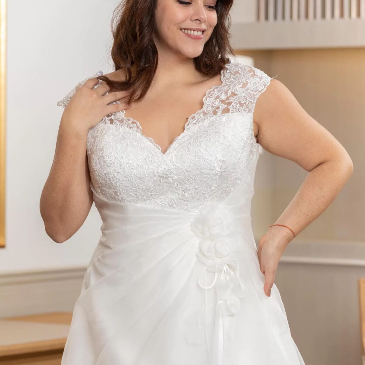 Robes de mariée Curvy 23807