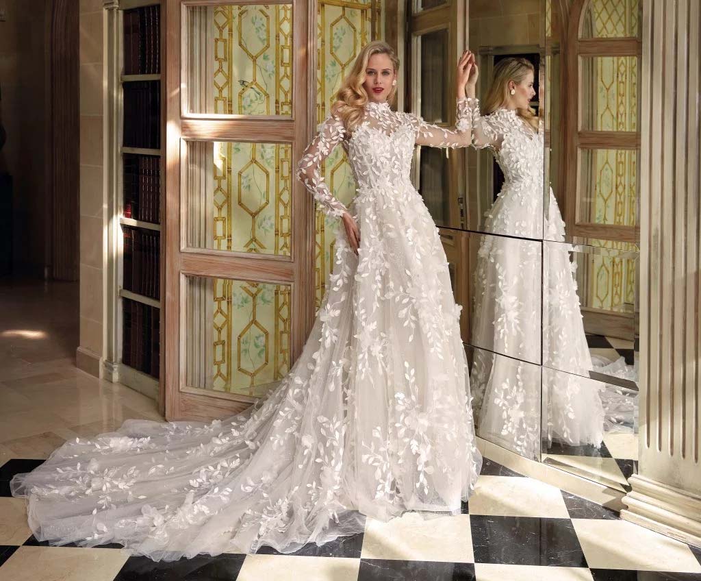 Robes de mariée Demetrios 1246