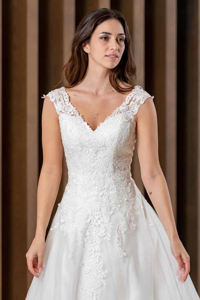 Robes de mariée Lovely 234-13